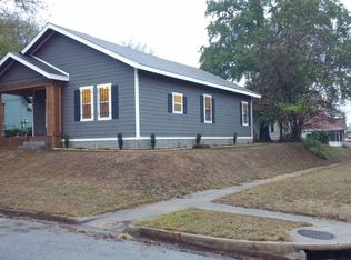1022 E 10th St, Little Rock, AR 72202