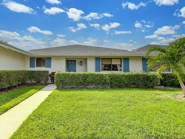 102 Club Drive, Palm Beach Gardens, FL 33418