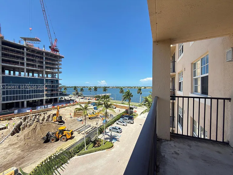 1801 N Flagler Dr #634 — Photo 18