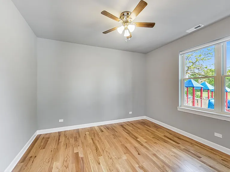 6204 S Kimbark Ave #1W — Photo 18