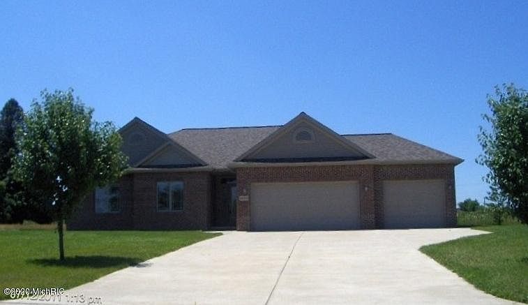 1st image of 3806 Derry Dr