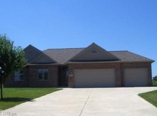 3806 Derry Dr, Saint Joseph, MI 49085