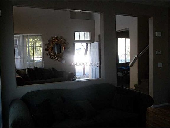 3rd image of 5447 Goldenroot Ct