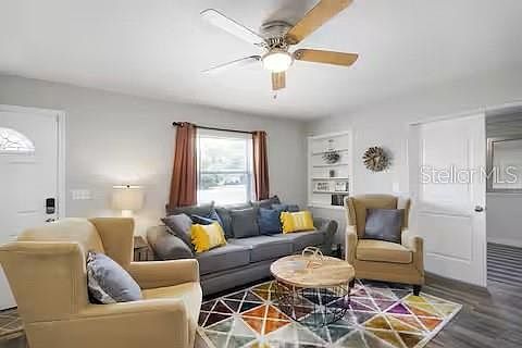 2nd image of 305 LINDEN DRIVE