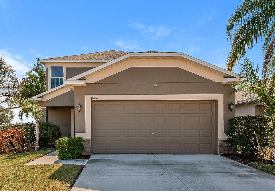 1st image of 1004 Seminole Sky Dr