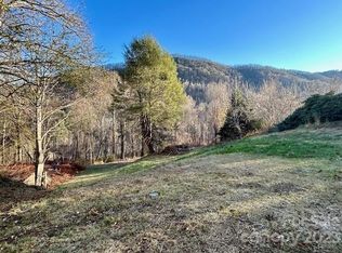 96 Lorraine Dr #2, Waynesville, NC 28785