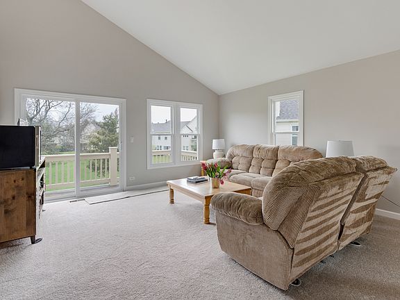 4th image of 268 Doral Ct #A