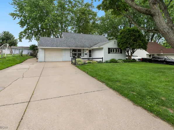 3917 Arnold Ave NW, Canton, OH 44709