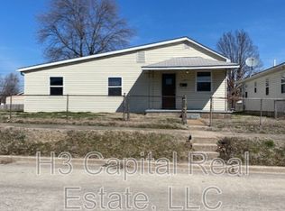 2011 Harris St UNIT C, Madison, IL 62060