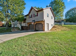 828 Eagle Dr, Jackson, MO 63755
