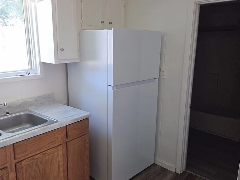 2507 W Laura Ave — Photo 9