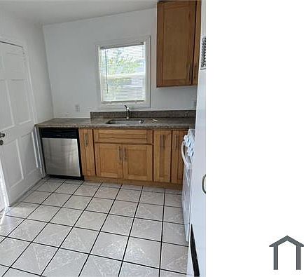 5th image of 9608 B St #0