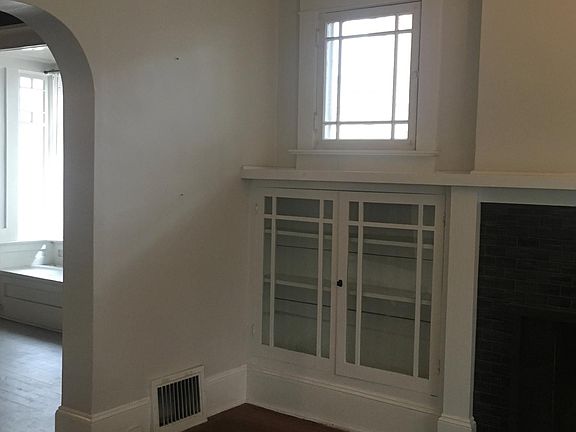 3rd image of 2551 S Highland Dr #A