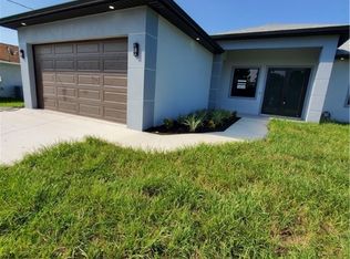 368 Glenridge Dr, Lehigh Acres, FL 33974
