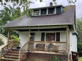 7831 York Rd, Parma, OH 44130