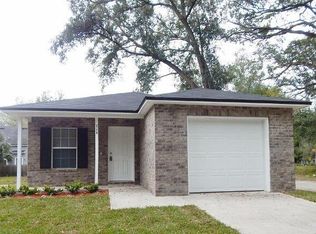 2179 Thomas Ct, Jacksonville, FL 32207