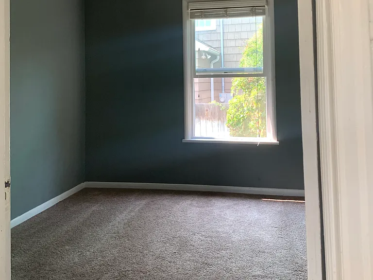 1227 E Augusta Ave #A — Photo 10