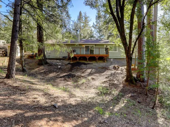 12001 Pine Cone Cir, Grass Valley, CA 95945