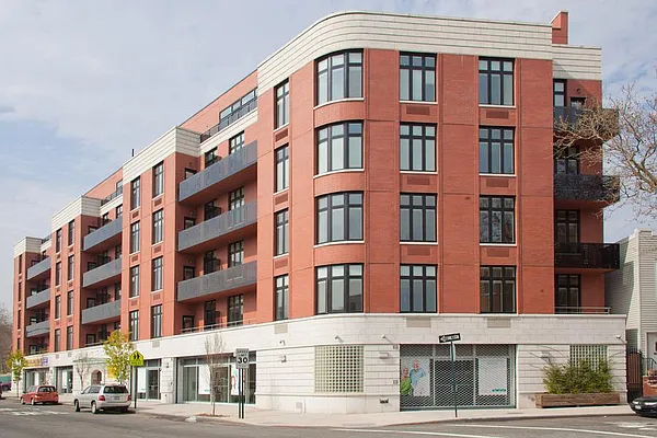 Sold by Keller Williams NYC | media 20