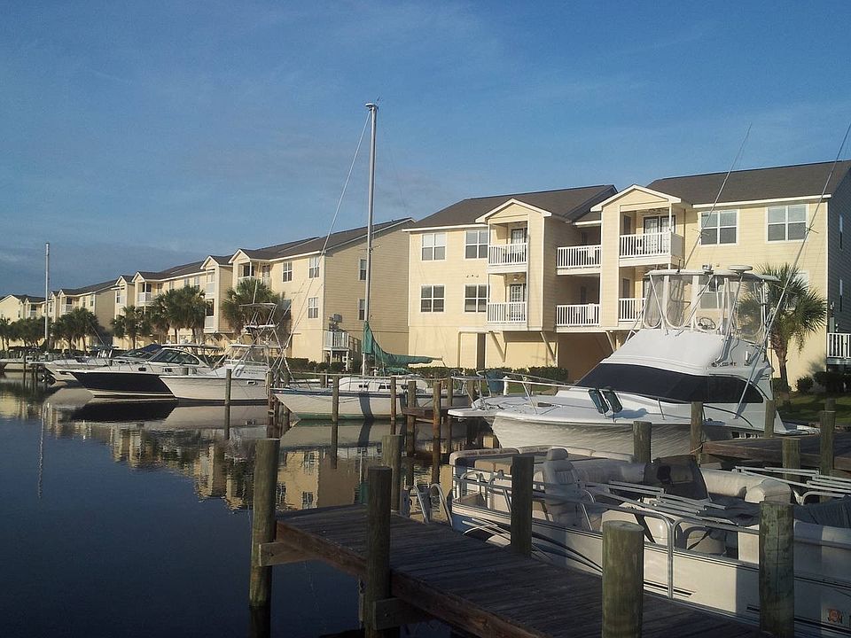 1st image of 2421 Beachview Dr APT A21
