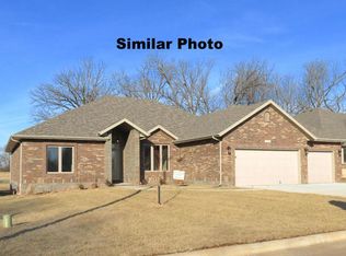 3515 W Tracy Ct, Springfield, MO 65807