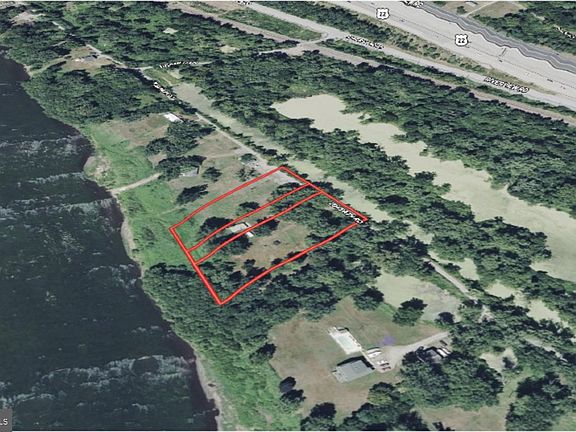 2nd image of 1842 Towpath Rd