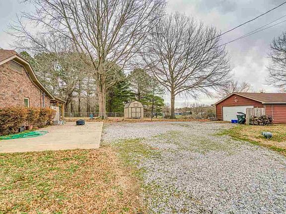 3rd image of 8030 Merrel Dr
