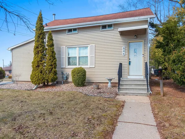846 Oak St, De Pere, WI 54115