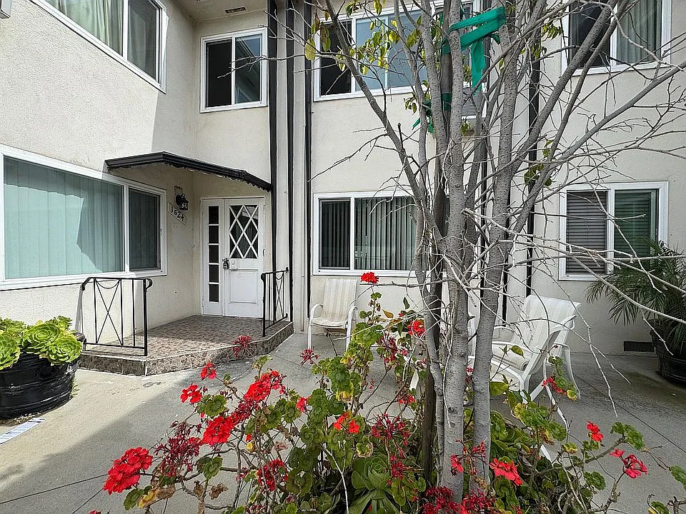 1 bed, 700 sqft, $1,995 — Photo 2
