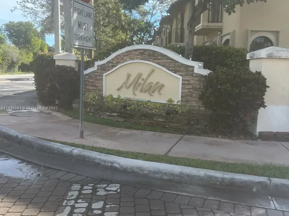 3160 NW 103rd Path #3160, Miami, FL 33172