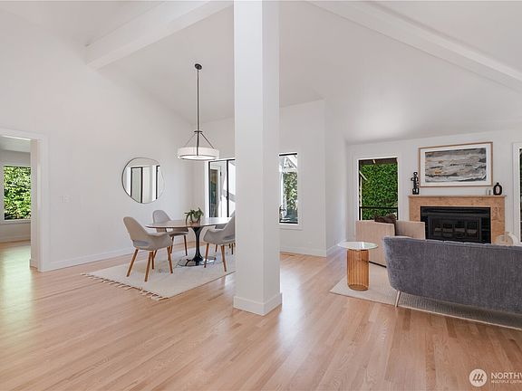 3rd image of 7979 NE Leslie Lane