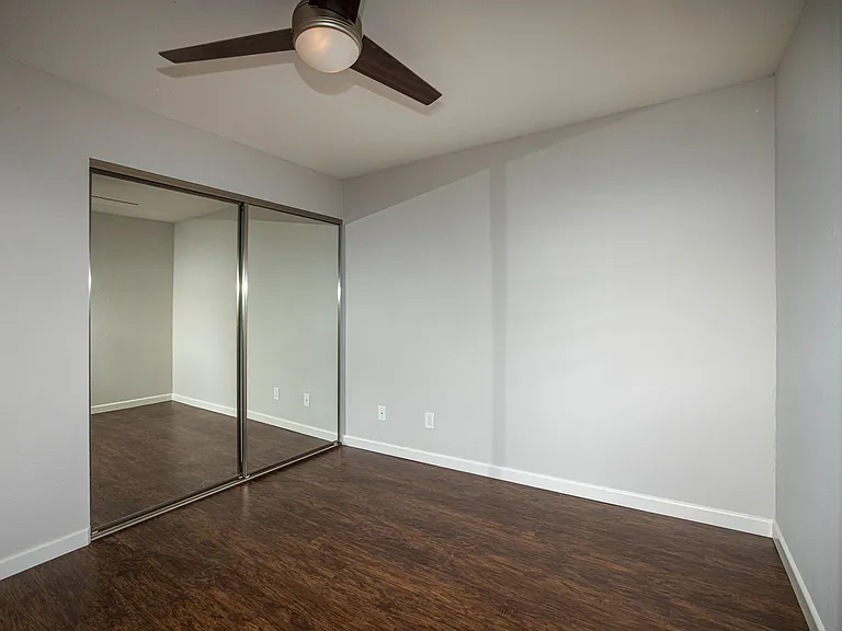 5763 Riley Street — Photo 9