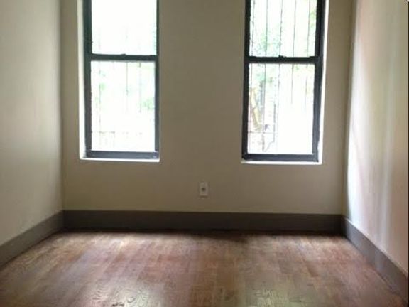 4th image of 1654 Saint Johns Pl
