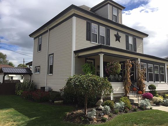 2nd image of 507 Walnut St