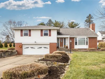 216 E Harbison Rd, Pittsburgh, PA, 15205