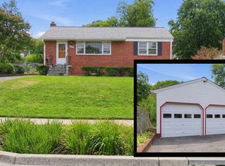 728 Dennis Ave, Silver Spring, MD 20901