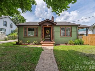 1236 Brown Ave, Waynesville, NC 28786