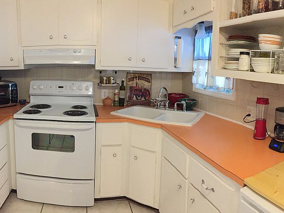 3rd image of 2505 E Bay Dr Lot 163