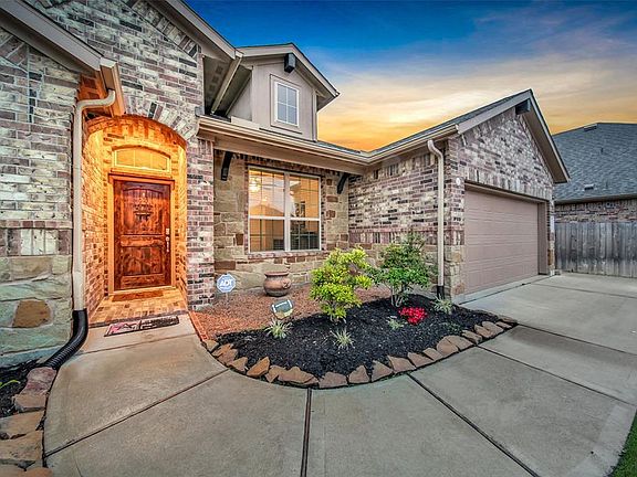 4th image of 23618 Messina Harbor Dr
