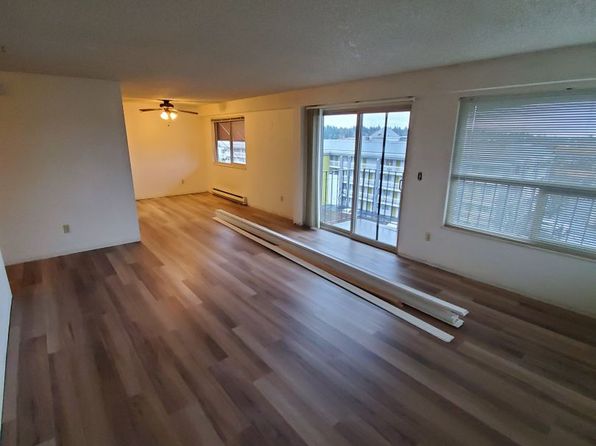 2116 N 112th St APT 402