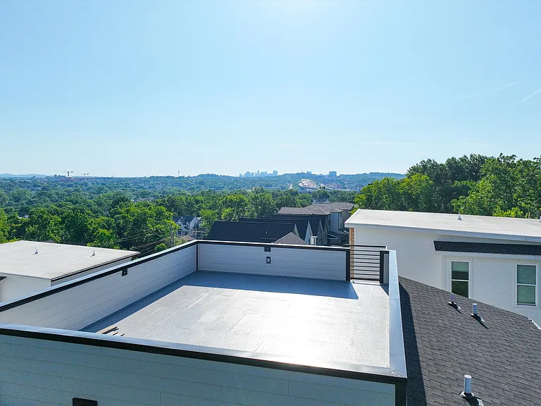 5915 Maxon Ave #B — Photo 4