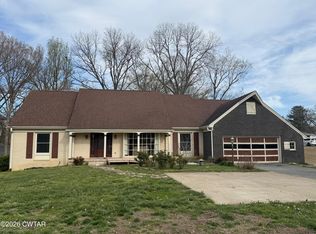 1846 Lake Rd, Dyersburg, TN 38024