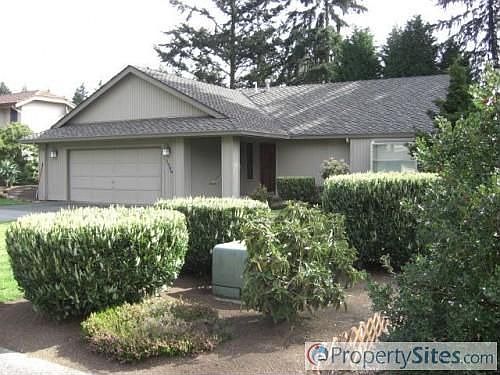 1st image of 1820 160th Ave NE