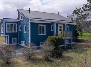 12 Whynacht Cove Rd, Lunenburg, NS B0J 2C0