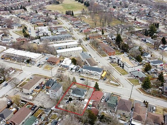 3rd image of 65 Brooklyne Rd