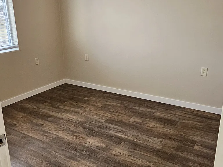 27051 S Cliff Ave — Photo 19
