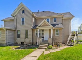 1103 Main St #16791124, Cedar Falls, IA 50613