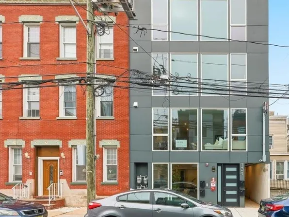 134 New York Avenue image 17 of 23