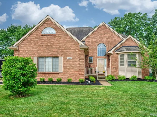 34444 Fargo St, Livonia, MI 48152