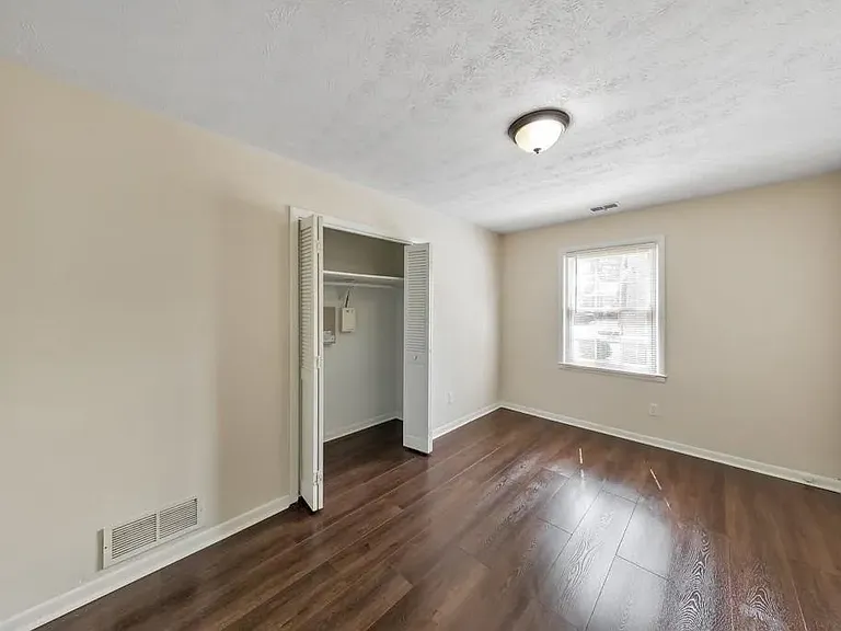 6675 Leisure Trl — Photo 12